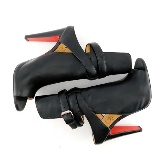 Unworn CHRISTIAN LOUBOUTIN Black Bootie Heels 37.5 - Picture 7 of 13